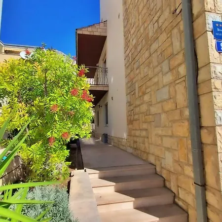 Apartment Slado *